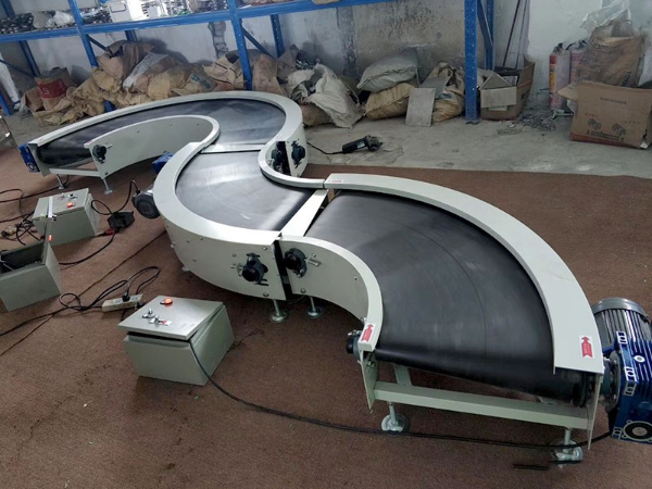 皮帶轉(zhuǎn)彎?rùn)C(jī)