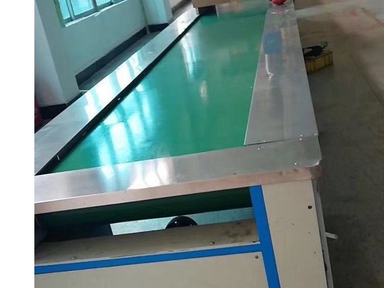 金泰皮帶流水線在鞋廠的應用